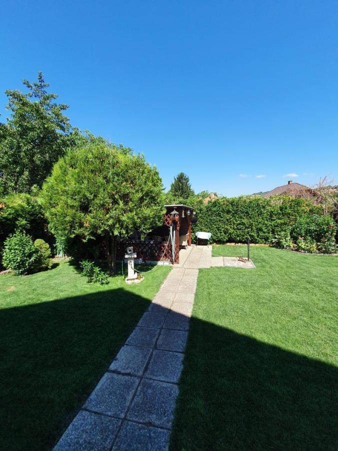 FaDóra Apartman Tihany Exterior foto